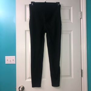 *NWOT* GapFit Maternity Leggings